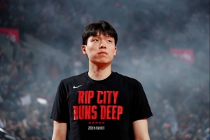 重磅辽宁铁人vs山东泰山低调看直播_重磅辽宁铁人vs山东泰山低调看直播在线观看_免费看直播赛事报道
