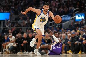 NBA雄鹿vs勇士在线观看_NBA雄鹿vs勇士在线观看在线观看_免费看直播