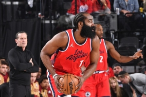免费NBA湖人vs独行侠比分预测_免费NBA湖人vs独行侠比分预测在线观看_免费看直播