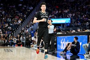 极速西雅图风暴vs菲尼克斯水星全场录像_极速西雅图风暴vs菲尼克斯水星全场录像在线观看_免费看直播