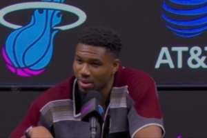 极速NBA雄鹿vs国王在线观看_极速NBA雄鹿vs国王在线观看在线观看_免费看直播