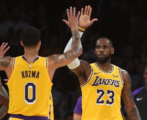 今日NBA热火vs骑士直播_今日NBA热火vs骑士直播在线观看_免费看直播